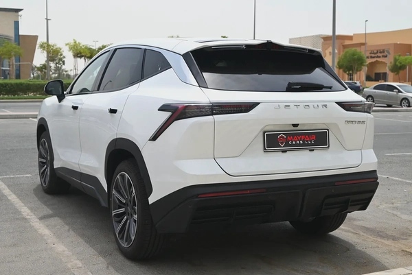 EMI 1,350 AED - JETOUR DASHING 1.6T LUXURY 2025 - READY TO DRIVE - NO WAITING