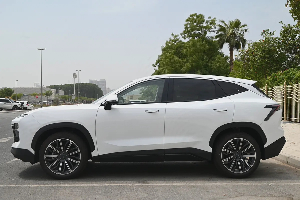 EMI 1,350 AED - JETOUR DASHING 1.6T LUXURY 2025 - READY TO DRIVE - NO WAITING-6-6