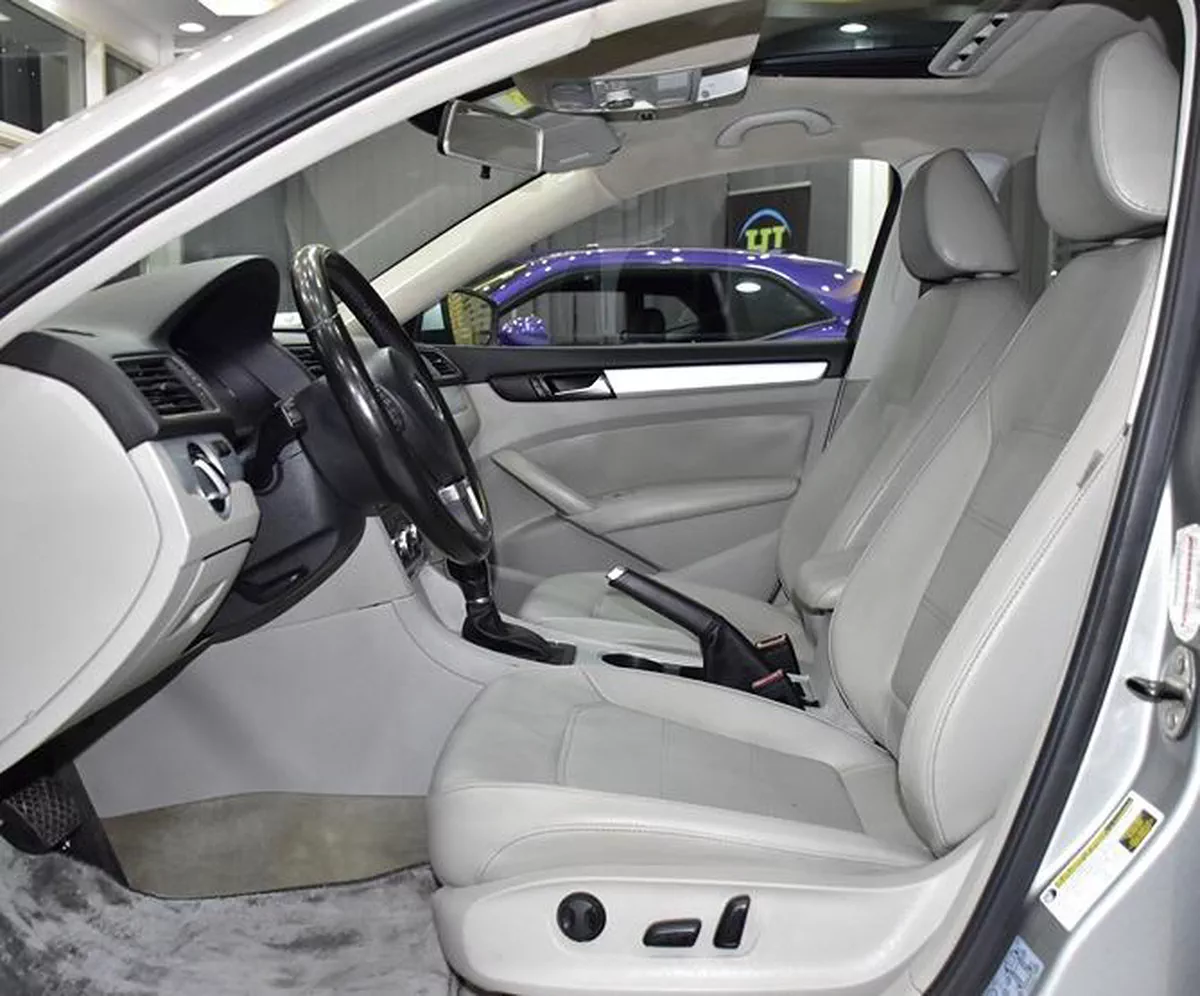 Volkswagen Passat ( 2013 Model ) in Silver Color Canadian Specs-6-6
