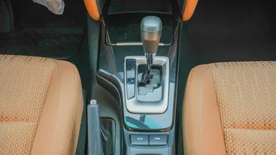 2026 Toyota Fortuner GX 2.4L AT Diesel (Black-Tan)-15