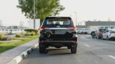 2026 Toyota Fortuner GX 2.4L AT Diesel (Black-Tan)-4