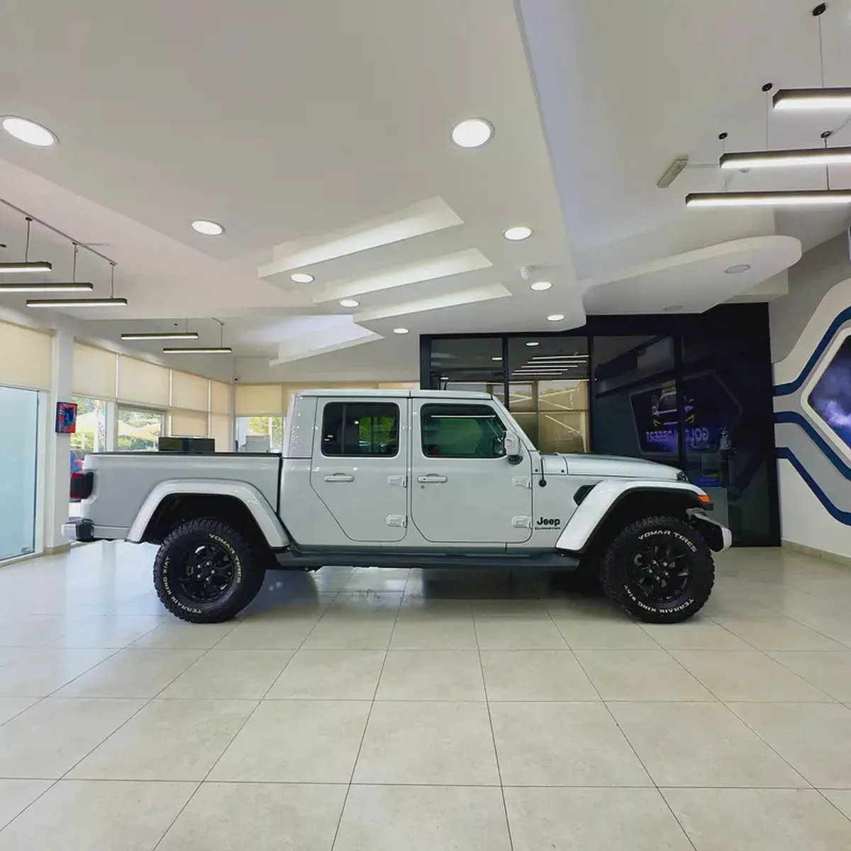 2022 Jeep Gladiator Overland-2-2