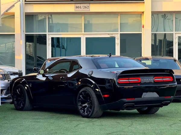 DODGE CHALLENGER SRT HELLCAT JAILBREAK WIDEBODY 717HP ORIGINAL PAINT