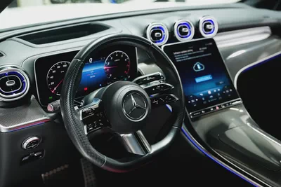 Mercedes-Benz GLC 300 AMG 4MATIC 2024 GCC Specs-5