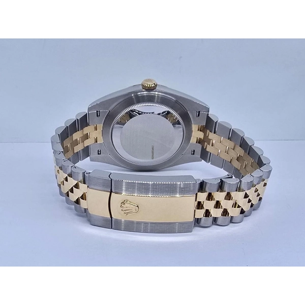 Rolex Datejust 41 | 41mm Champagne Index Dial with Jubilee Bracelet