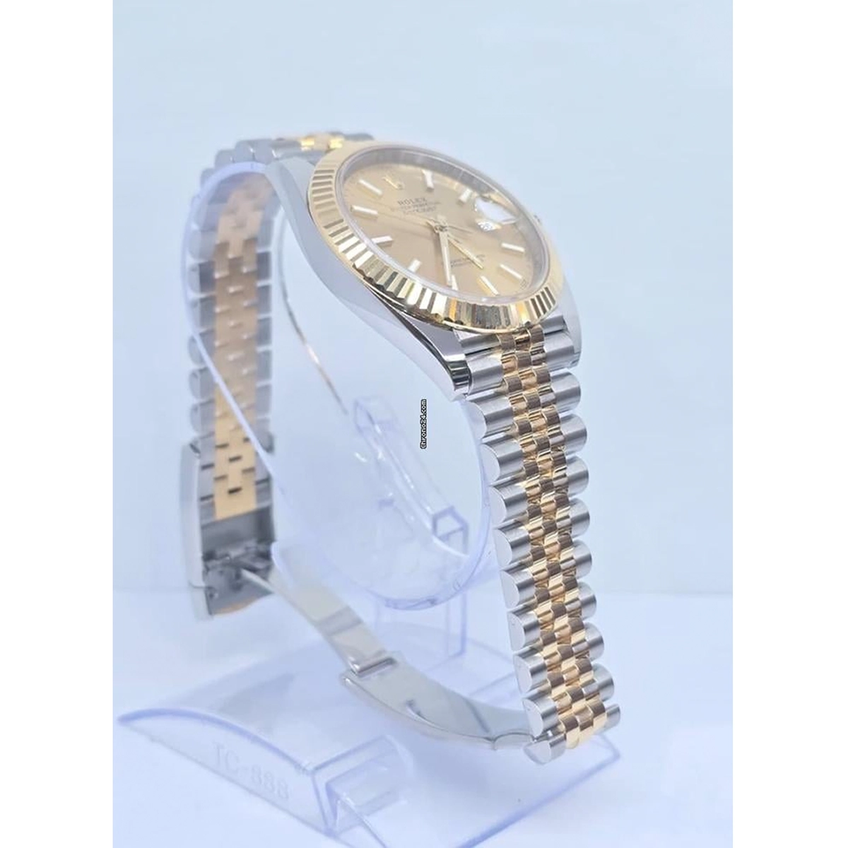 Rolex Datejust 41 | 41mm Champagne Index Dial with Jubilee Bracelet-7-7