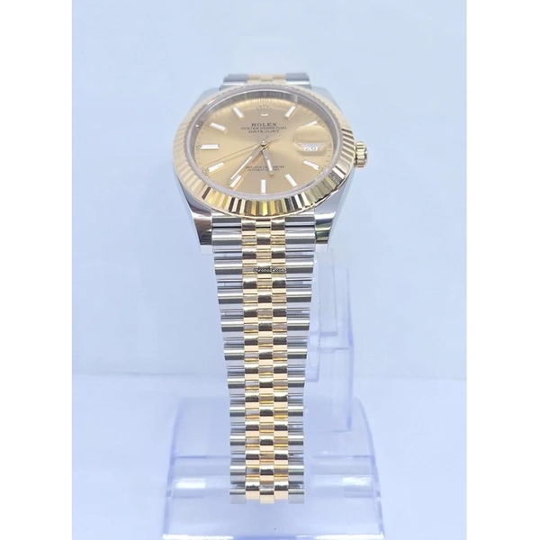 Rolex Datejust 41 | 41mm Champagne Index Dial with Jubilee Bracelet