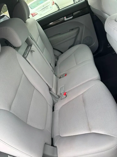 Kia Sorento SX 2015 - American Specs - Well Maintained-19
