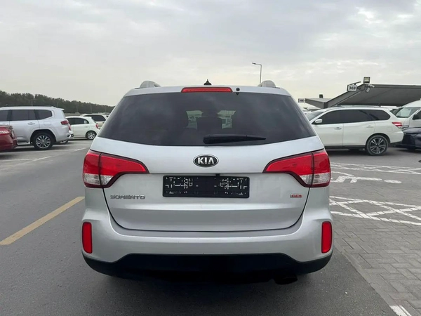 Kia Sorento SX 2015 - American Specs - Well Maintained