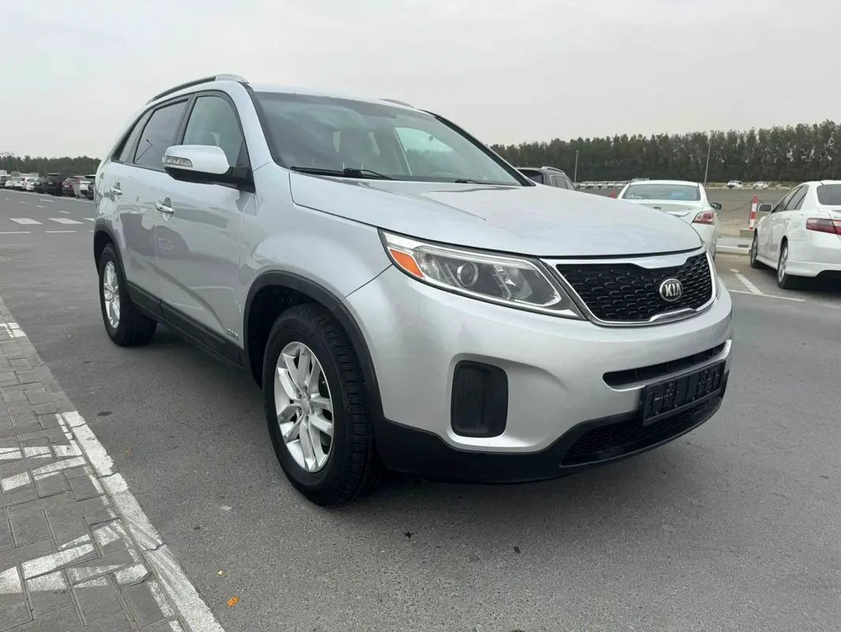 Kia Sorento SX 2015 - American Specs - Well Maintained-13-13