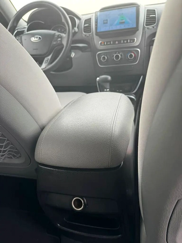 Kia Sorento SX 2015 - American Specs - Well Maintained