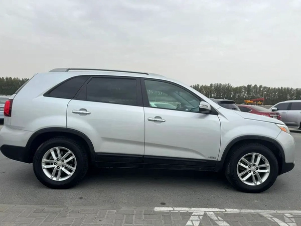 Kia Sorento SX 2015 - American Specs - Well Maintained