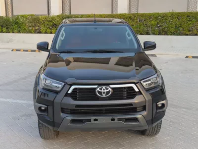 Toyota Hilux 2020 Facelifted 2025 GCC Specs Interior and Exterior Excellent Condition-2