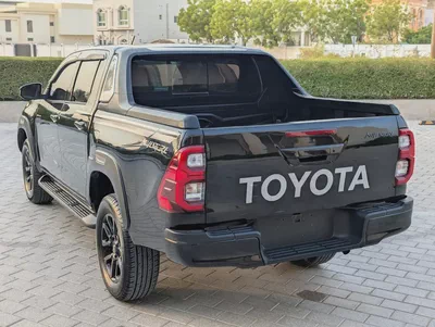 Toyota Hilux 2020 Facelifted 2025 GCC Specs Interior and Exterior Excellent Condition-6
