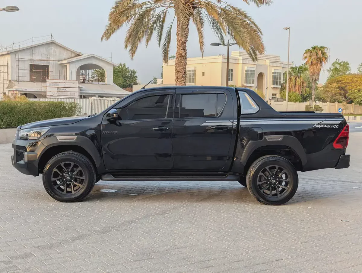 Toyota Hilux 2020 Facelifted 2025 GCC Specs Interior and Exterior Excellent Condition-4-4