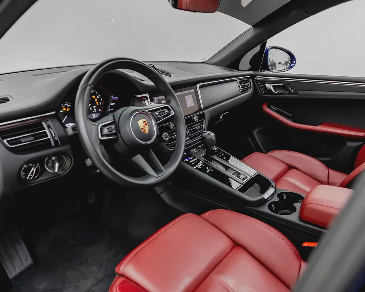 PORSCHE MACAN - 2024 - GCC - WARRANTY TILL NOV 2027 - EXCELLENT CONDITION-8-8