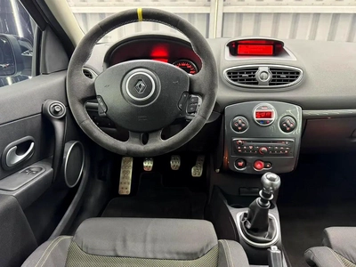 Renault Clio Sport 2013 - GCC Specs-10