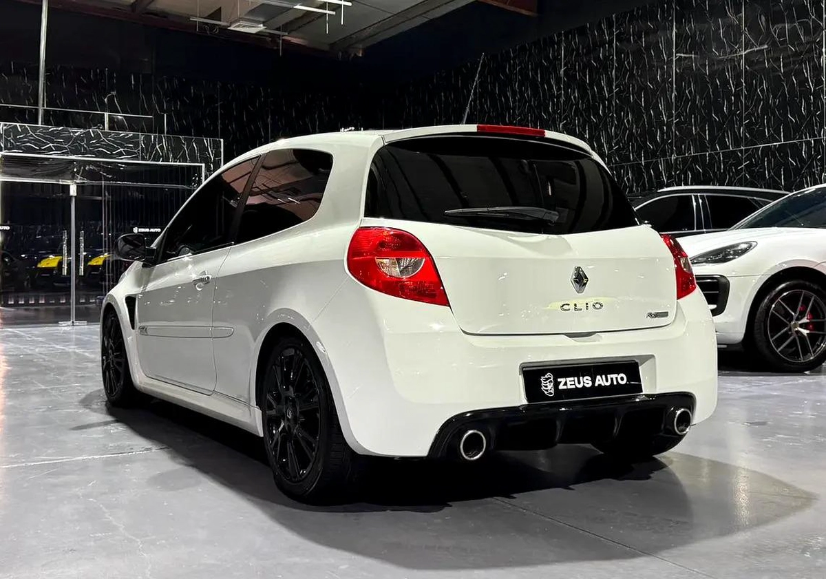 Renault Clio Sport 2013 - GCC Specs-9-9
