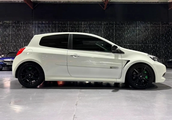 Renault Clio Sport 2013 - GCC Specs