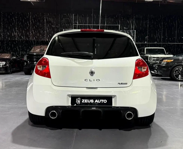 Renault Clio Sport 2013 - GCC Specs
