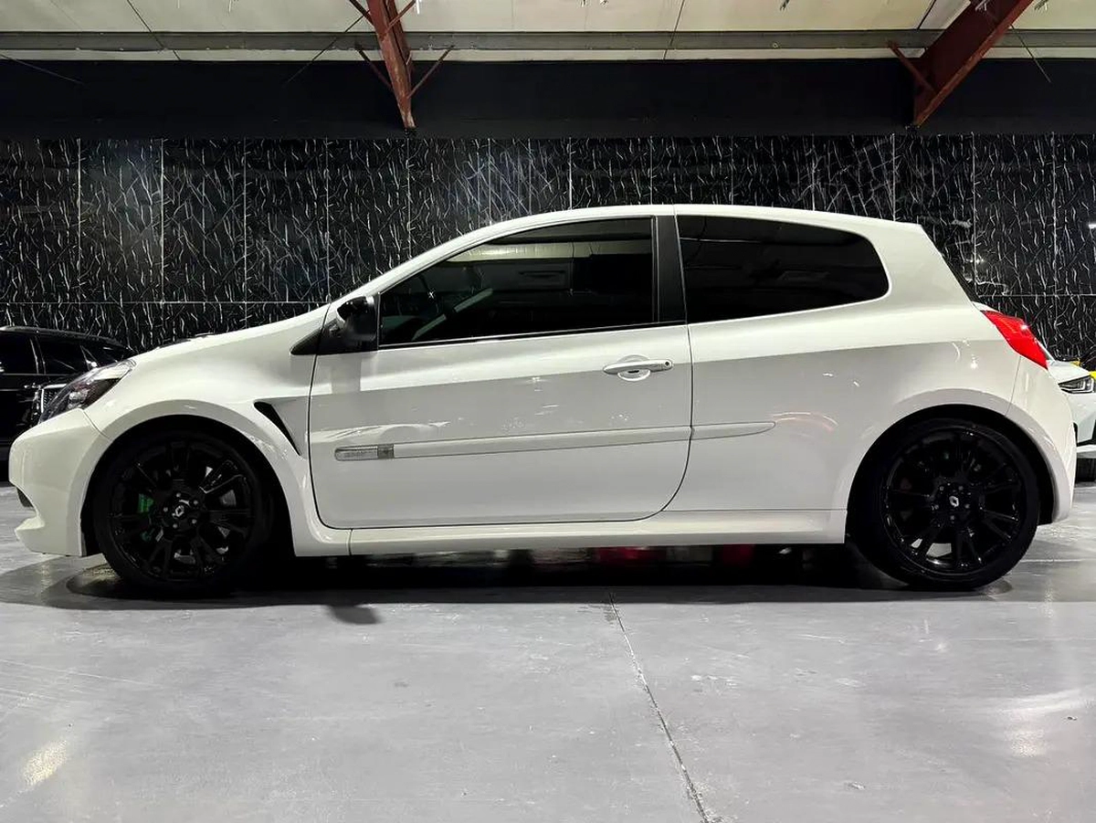 Renault Clio Sport 2013 - GCC Specs-16-16