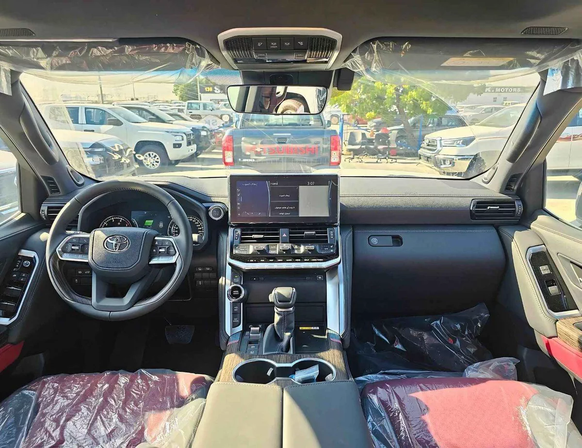 Toyota Land Cruiser VXR | 3.3L DIESEL  | With RADAR Top Variant | HUD | GCC (CODE # 69000)-2-0