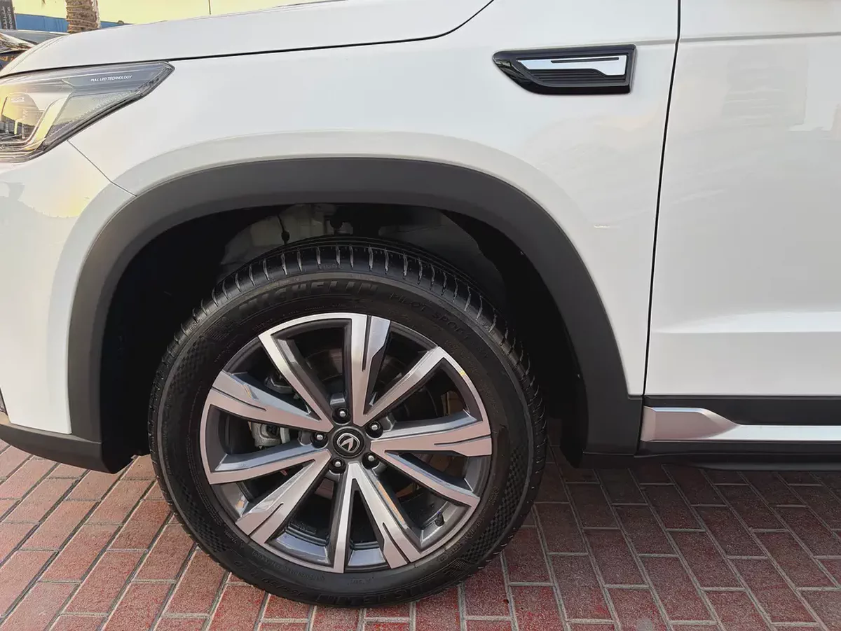 Changan CS95 Royal 2025 GCC Specs-6-6