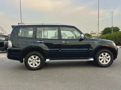 Mitsubishi Pajero 2010 GLS GCC Specs-4