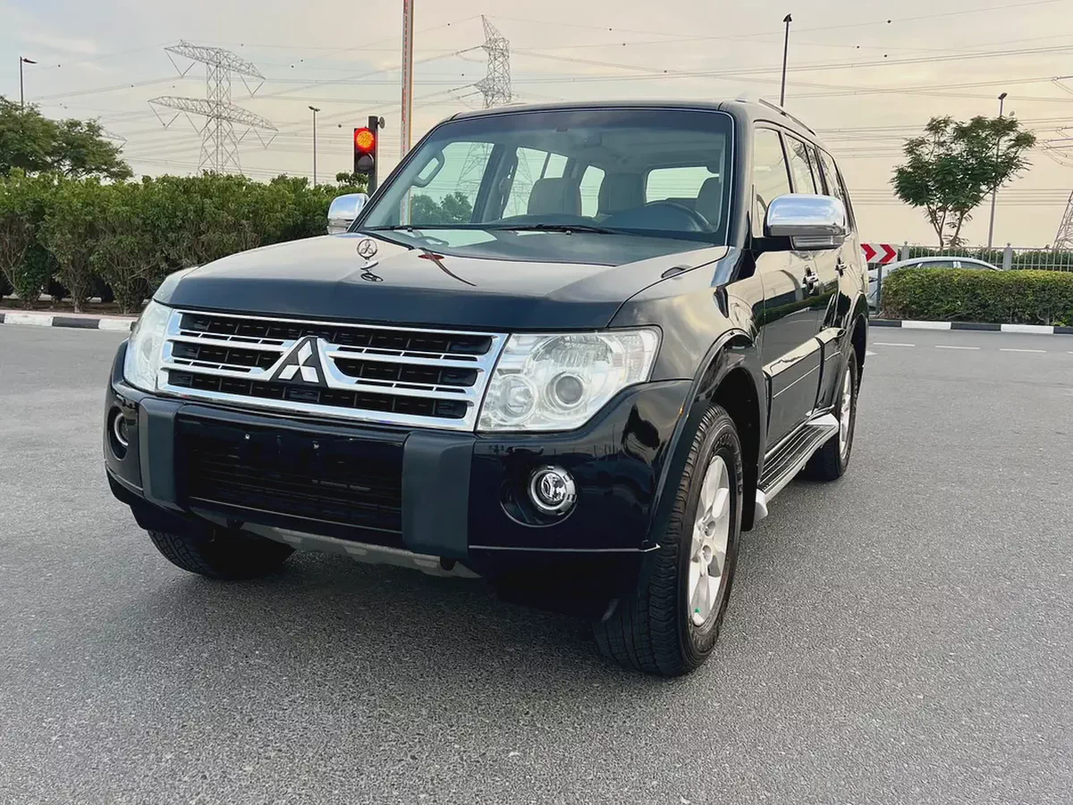 Mitsubishi Pajero 2010 GLS GCC Specs