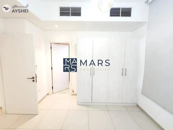 Middle unit!! 2BR Villa Available With Maid Room Nasma Residence