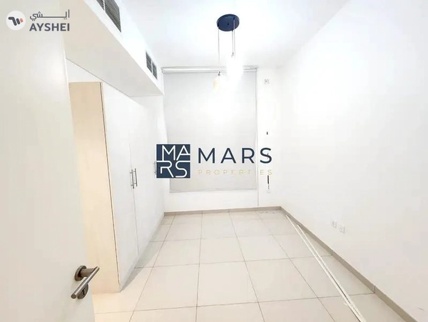 Middle unit!! 2BR Villa Available With Maid Room Nasma Residence