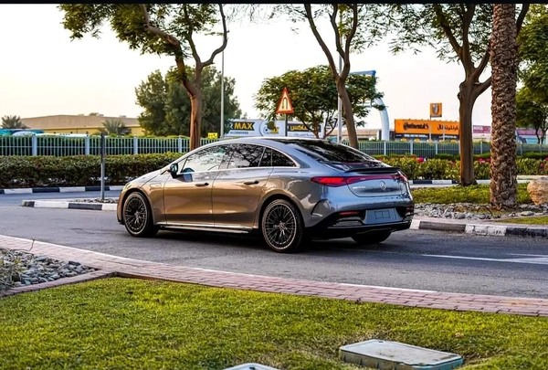 Mercedes-Benz EQE EQE 43 AMG 4MATIC