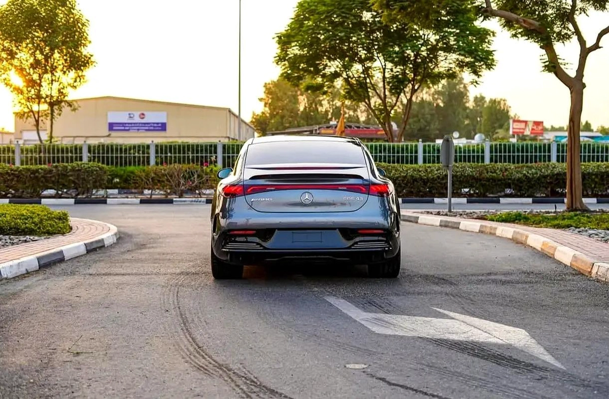 Mercedes-Benz EQE EQE 43 AMG 4MATIC-4-4