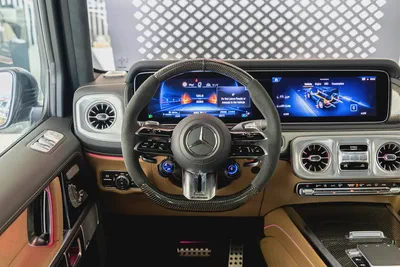 Mercedes-Benz G 63 AMG | 2025 | Japanese Specs | Low Mileage | 4.0L V8 Biturbo-11