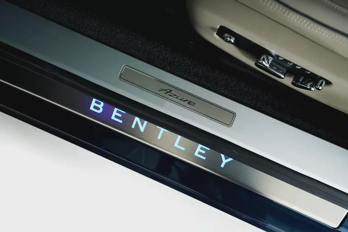 Bentley Continental GT AZURE-GCC-Exclusive Bespoke-Al Habtoor Warranty Service Contract-Low Mil-17-17