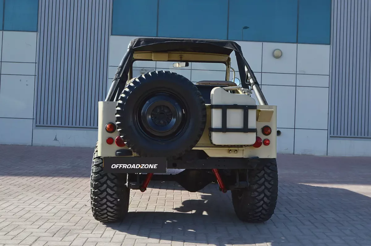 CLASSIC 1979 JEEP WRANGLER WILLYS EDITION - BEIGE-3-3