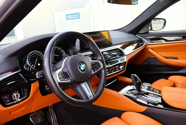 BMW 540i M Kit | 2018 Model | GCC Specs