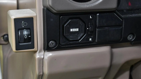 Toyota Land Cruiser Pick Up Classic 4.5L V8 Double Tank
