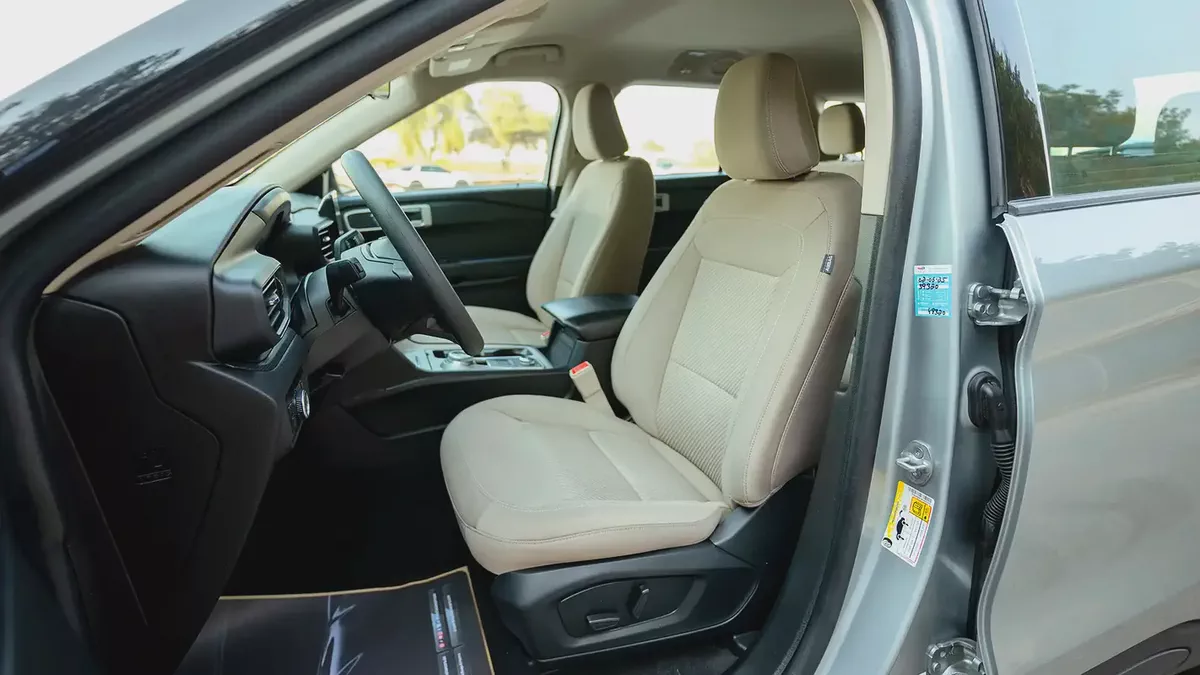 AED 1,307/month | Explorer XLT V6 | GCC Specs | REF#F02924-9-9