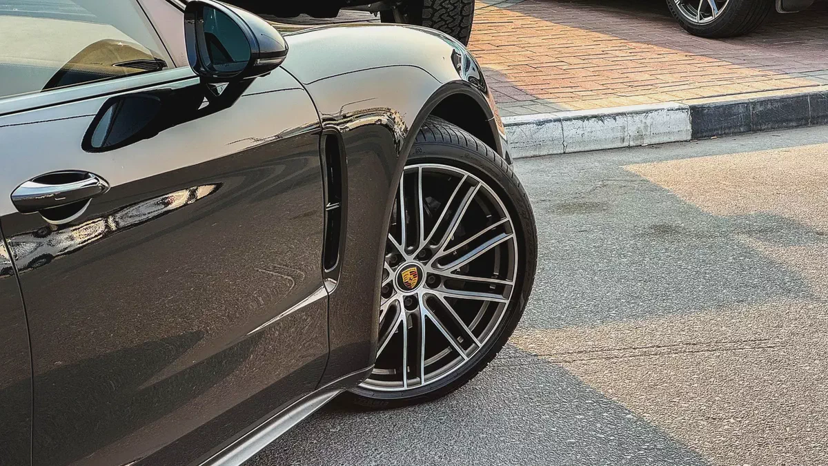 Porsche Panamera 2022 Full Service History GCC 2.9L V6-2-2