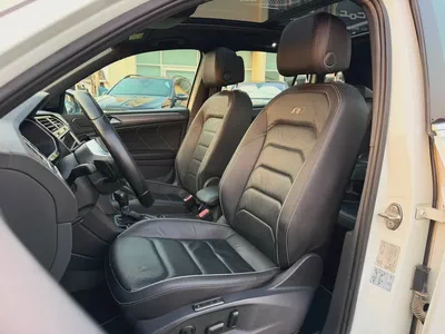 (2018) VOLKSWAGEN TIGUAN //R-LINE// GCC FULL OPTION -ORIGINAL PAINT--9