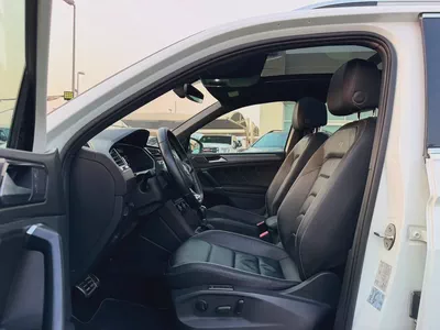 (2018) VOLKSWAGEN TIGUAN //R-LINE// GCC FULL OPTION -ORIGINAL PAINT--7