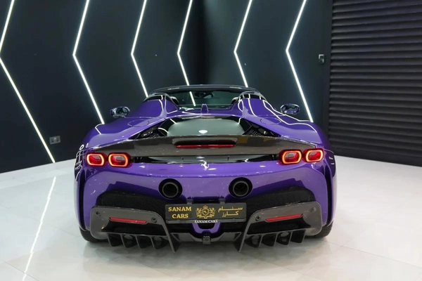 Ferrari SF90 Spider Assetto Fiorano