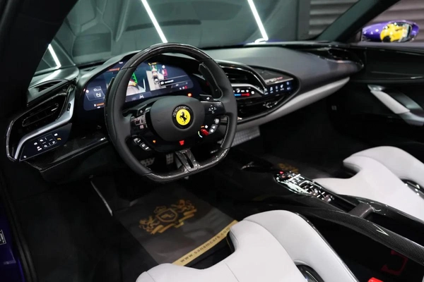 Ferrari SF90 Spider Assetto Fiorano