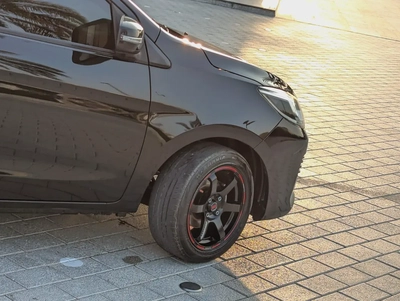 Mitsubishi Attrage 2022 GCC Signature Edition With Low KM Perfect Family Sedan-6