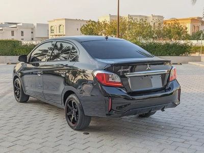Mitsubishi Attrage 2022 GCC Signature Edition With Low KM Perfect Family Sedan-18
