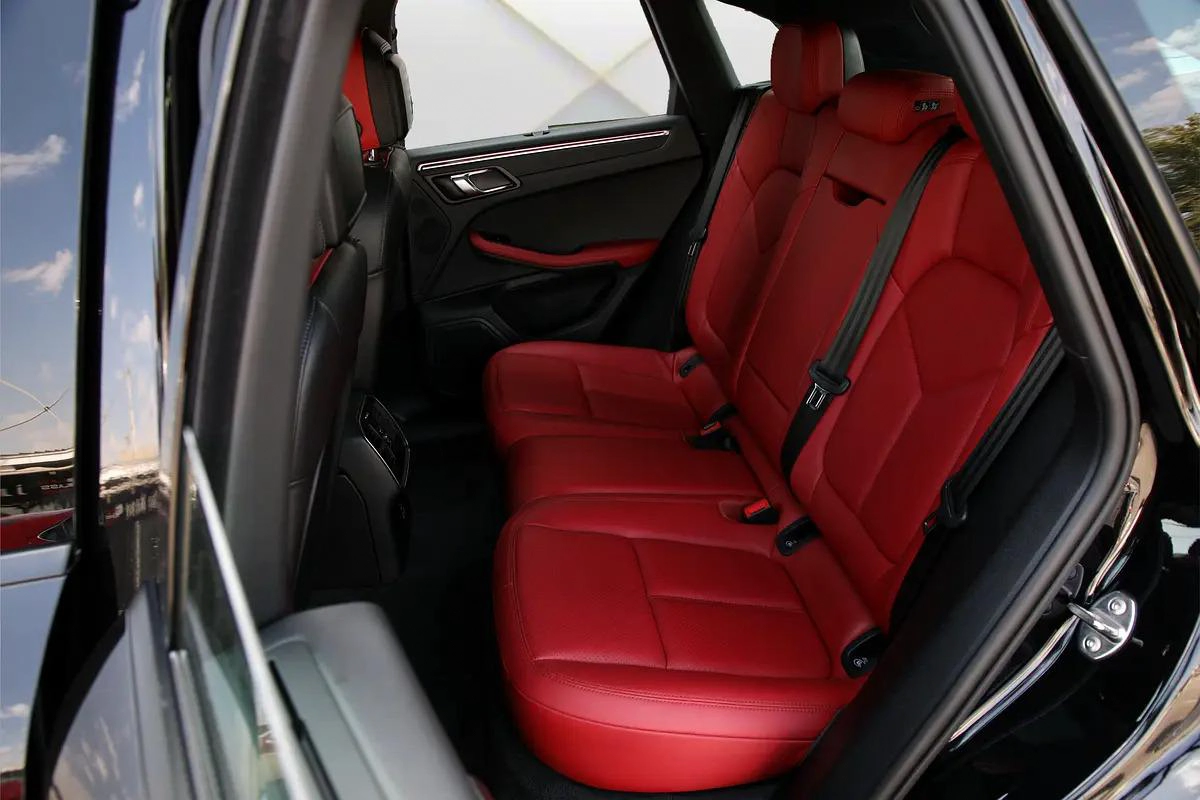 PORSCHE MACAN 2021 - GCC - FULLY LOADED - AMAZING CONDITION-7-7