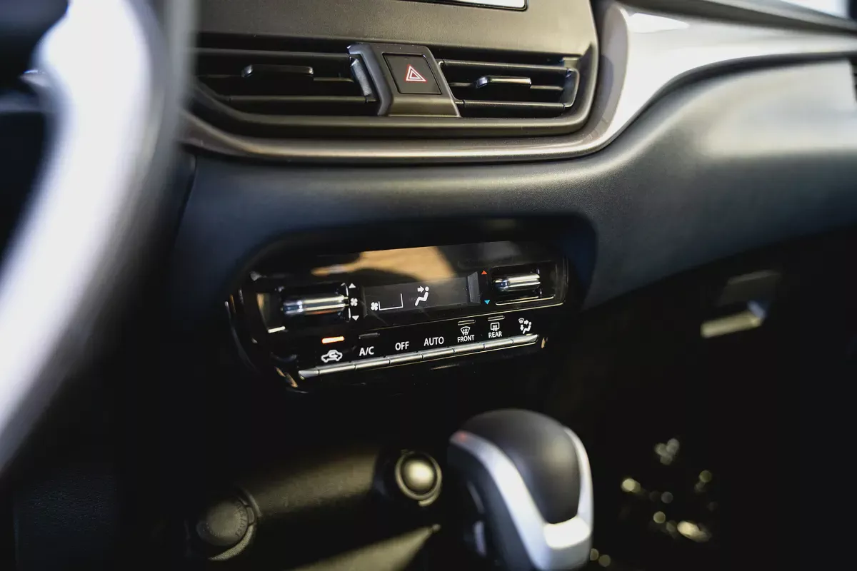 Suzuki Baleno GL 2026 Brand New GCC 1.5L 4 Cylinders 0kms-8-8
