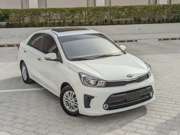 Kia Pegas 2020, MPI Top, GCC Premium Condition With Low KM Perfect Family Sedan With Sunroof and Nav