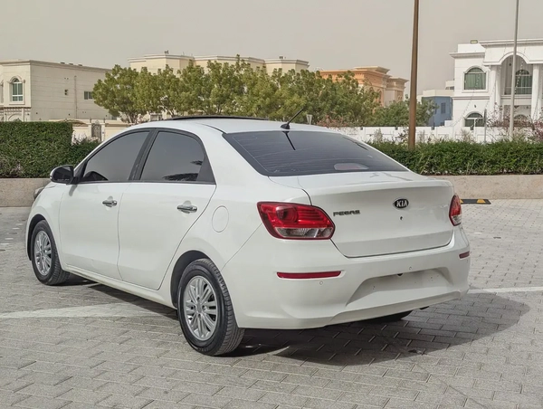 Kia Pegas 2020, MPI Top, GCC Premium Condition With Low KM Perfect Family Sedan With Sunroof and Nav